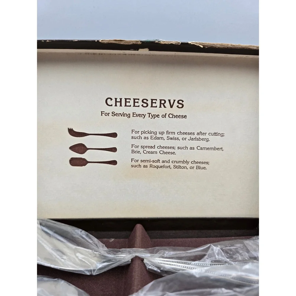 CHEESERVS Set 3‎ Piece Cheese Serving Utensils Silver Tone Boxed